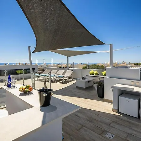 Villa Stylish Modern Carvoeiro 2 Bedrooms Benagil Stunning Views Roof Terrace With Private Heated Pool Algarve *