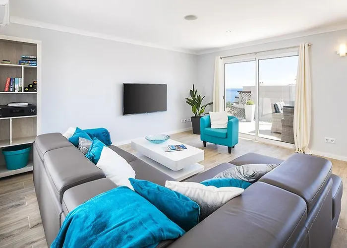 Stylish & Modern Carvoeiro 2 Bedrooms Benagil Stunning Views *